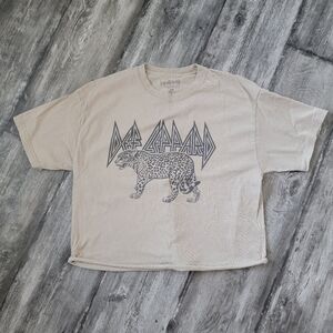Def Leppard T-Shirt, Size M, Tan